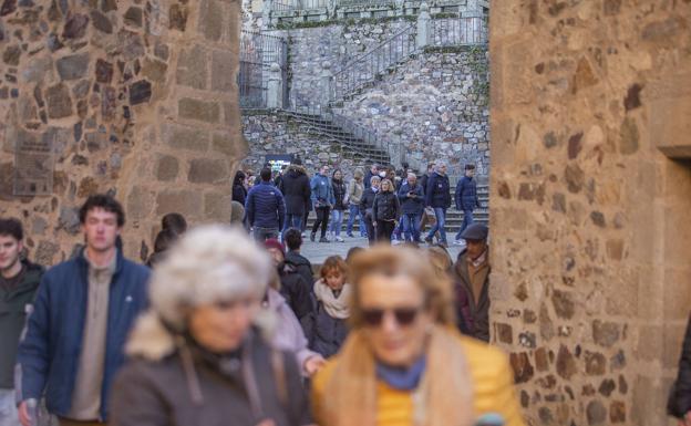 El puente de Andalucía pone al borde del lleno los alojamientos cacereños