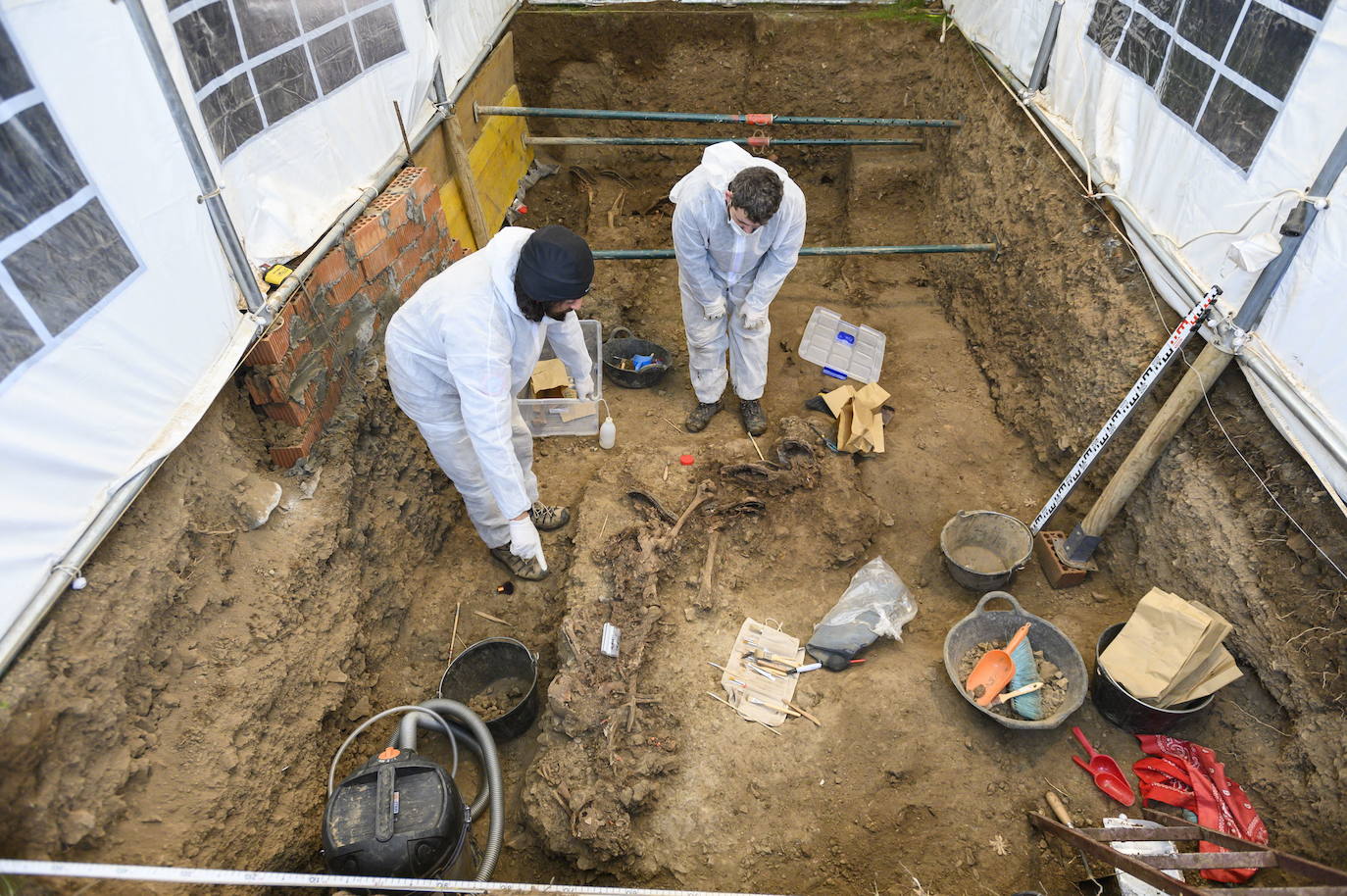 Extremadura realiza 13 excavaciones para localizar y exhumar represaliados de la Guerra Civil