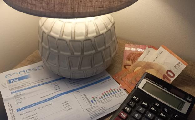 El precio de la luz cambia este lunes, estas son las horas más baratas y más caras