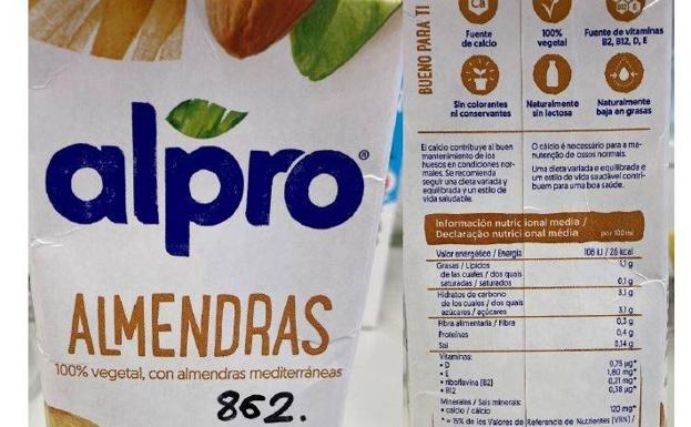 Alerta sanitaria: Consumir esta bebida de almendras puede suponer un riesgo para la salud