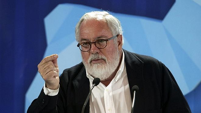 Cañete: «No soy machista, pero si he ofendido a alguien, le pido disculpas»