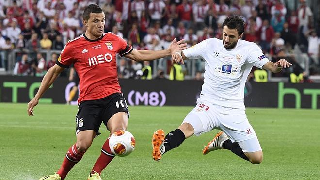 Sevilla y Benfica acaparan la plantilla ideal