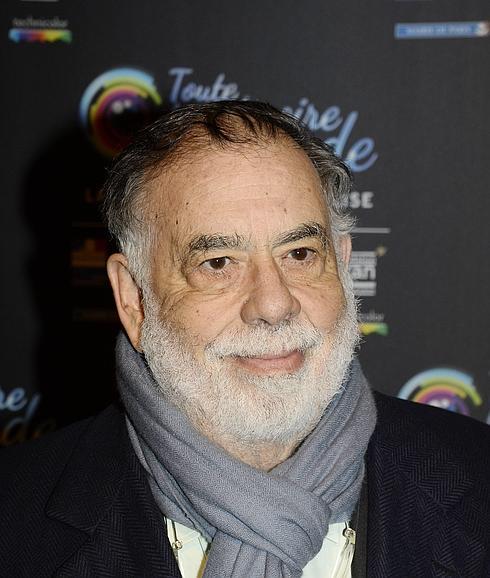 Coppola recibe la noticia del Premio Princesa de Asturias leyendo 'El Quijote'