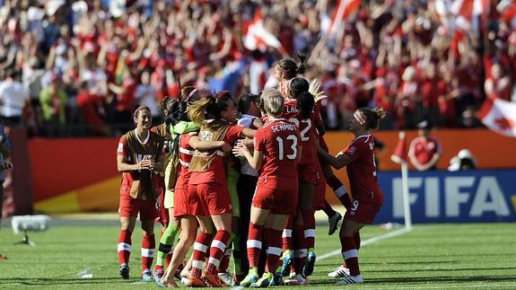 Canadá derrota 1-0 a China en el partido inaugural del Mundial Femenino