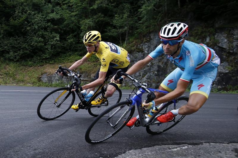 Froome critica a Nibali: «Su gesto no fue deportivo»