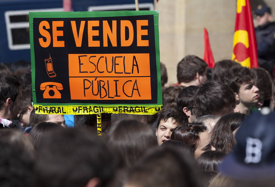 La universidad pública española es la sexta más cara de Europa