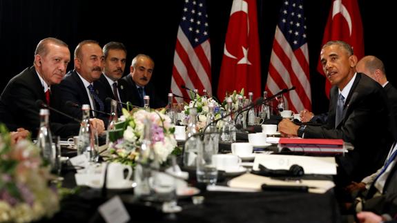 Obama, a Erdogan: «Hay que terminar el trabajo» contra el Daesh