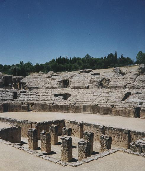 Cierran el recinto arqueológico sevillano Itálica para el rodaje de 'Juego de Tronos'