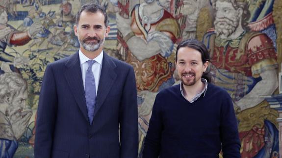 Iglesias denuncia la triple alianza que condena a España al inmovilismo