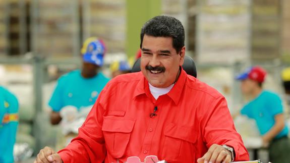 Maduro sube un 50% el salario mínimo mensual en Venezuela