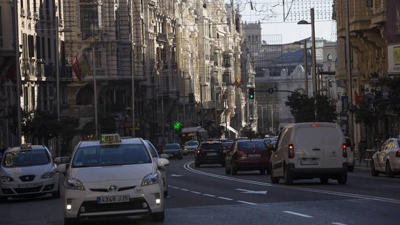 Los coches vuelven a Gran Vía