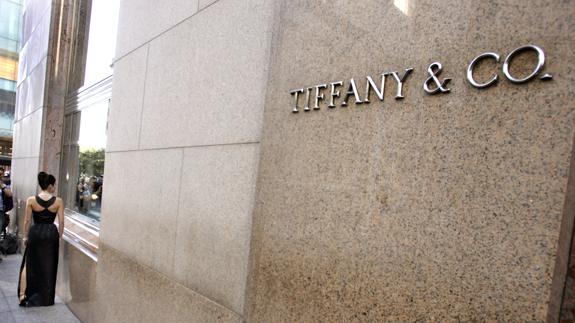 La joyería Tiffany vincula la caída de las ventas a su cercanía a la Torre Trump