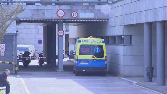 Fallece una niña de 8 años mientras esperaba una ambulancia en Gerona