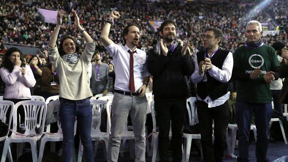 Iglesias vence en su batalla contra Errejón