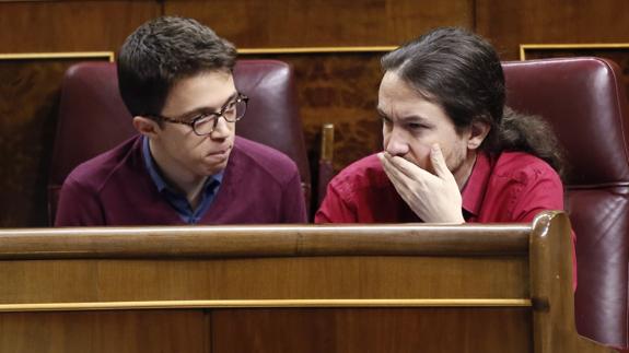 Errejón, relegado a la segunda fila del Congreso