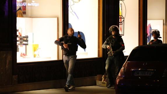 «Creí que iba a morir»: el ataque yihadista genera una ola de pánico en París