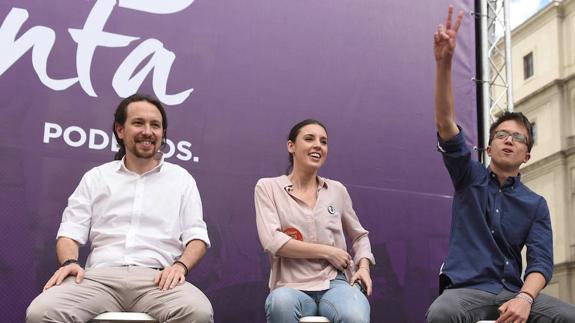 Podemos llama a movilizarse por la moción de censura la víspera de las primarias del PSOE