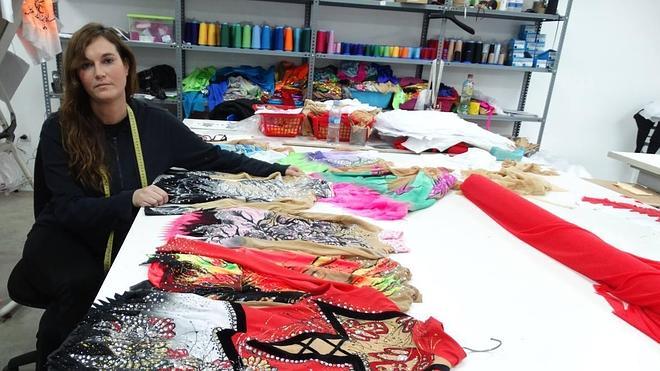 Maillots elaborados en Extremadura que visten a gimnastas olímpicas
