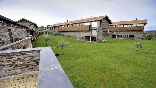 Fomento adjudica la ampliación de la Hospedería de Monfragüe