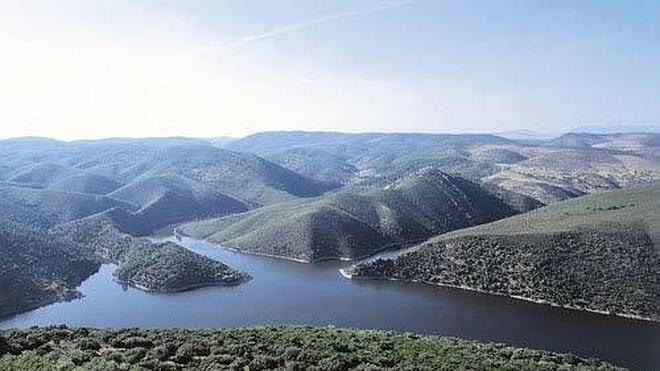 El parque de Monfragüe opta a ser una de las siete maravillas naturales del país