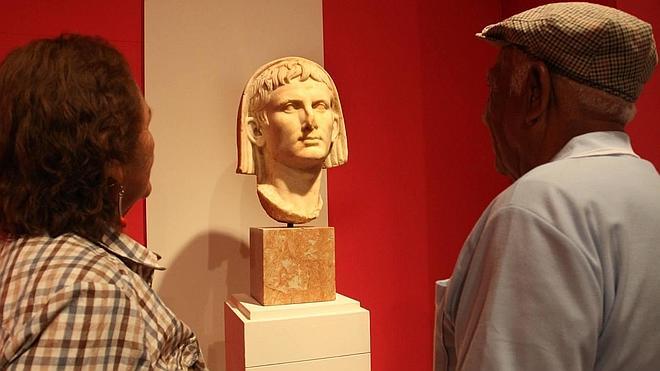 El Museo Romano reúne más de 70 piezas de Augusto, fundador de Mérida