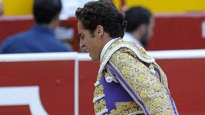 Posada de Maravillas, operado en Pamplona de un grave corte en la muñeca