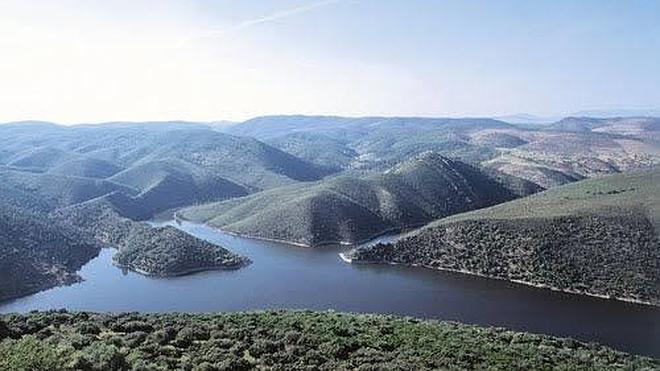 Medio Ambiente aumenta la partida al Seprona para vigilar los Parques Nacionales