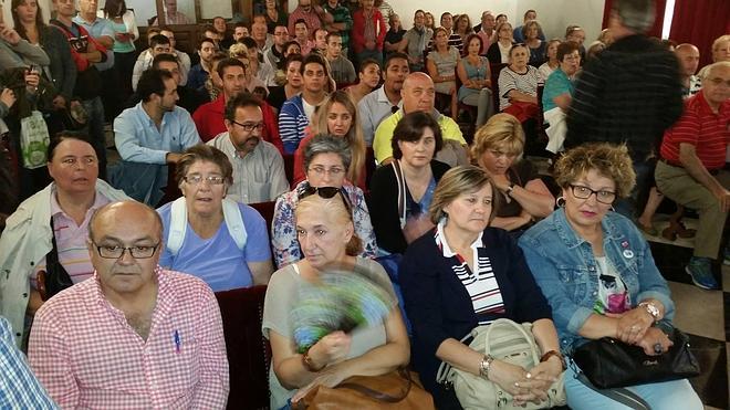 Las quejas por el cambio en las líneas del bus, al pleno de Cáceres