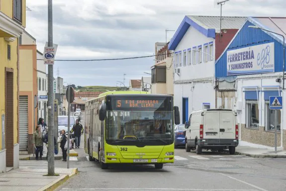 barriada de llera badajoz mapa Los vecinos de Llera insisten en sacar el tráfico pesado de la 