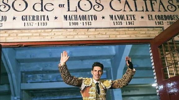 Talavante triunfa en Córboba y se lleva dos orejas