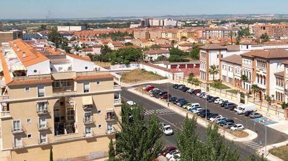 El PSOE exige a Fragoso que agilice la piscina de la margen derecha