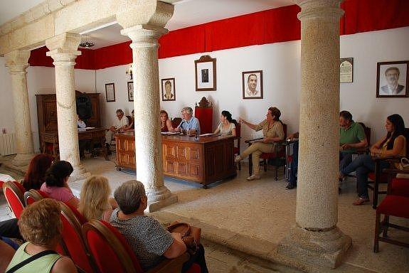 Iberdrola amenaza con cortes de luz al Consistorio