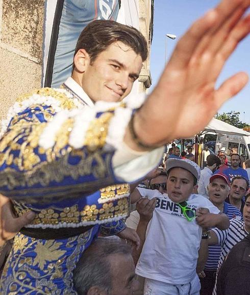 El extremeño José Garrido y López Simón sustituyen a Perera en Albacete