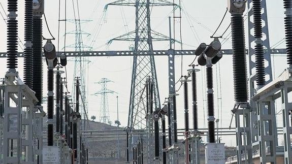 La Junta da un suspenso a la planificación energética para la región
