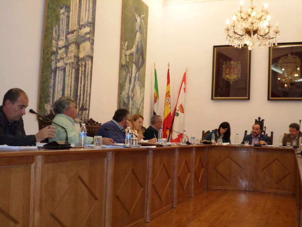 El gobierno local aprueba el presupuesto para el 2016 con el respaldo del grupo popular