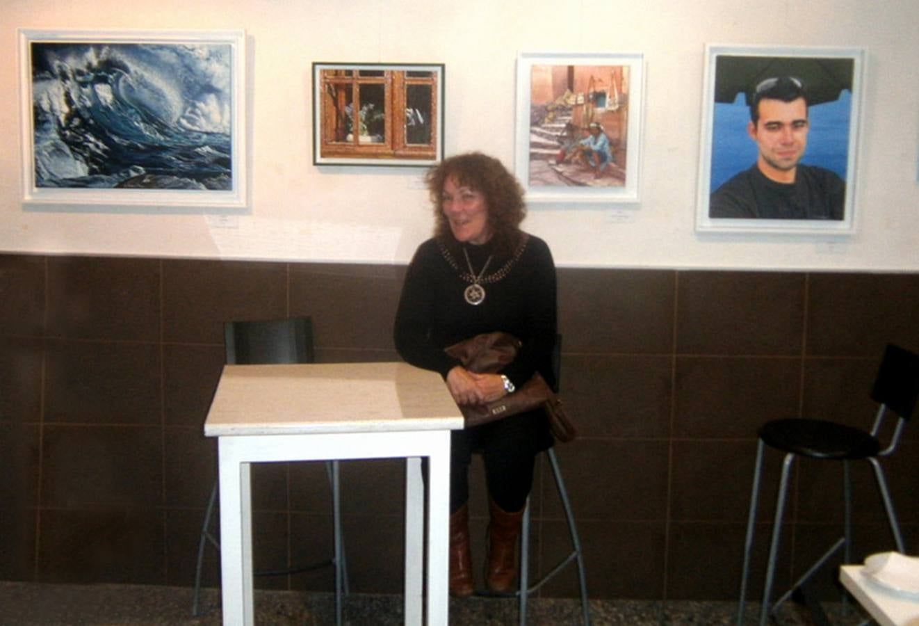 Belén Corchero presenta su primera exposición de pintura en Malpartida