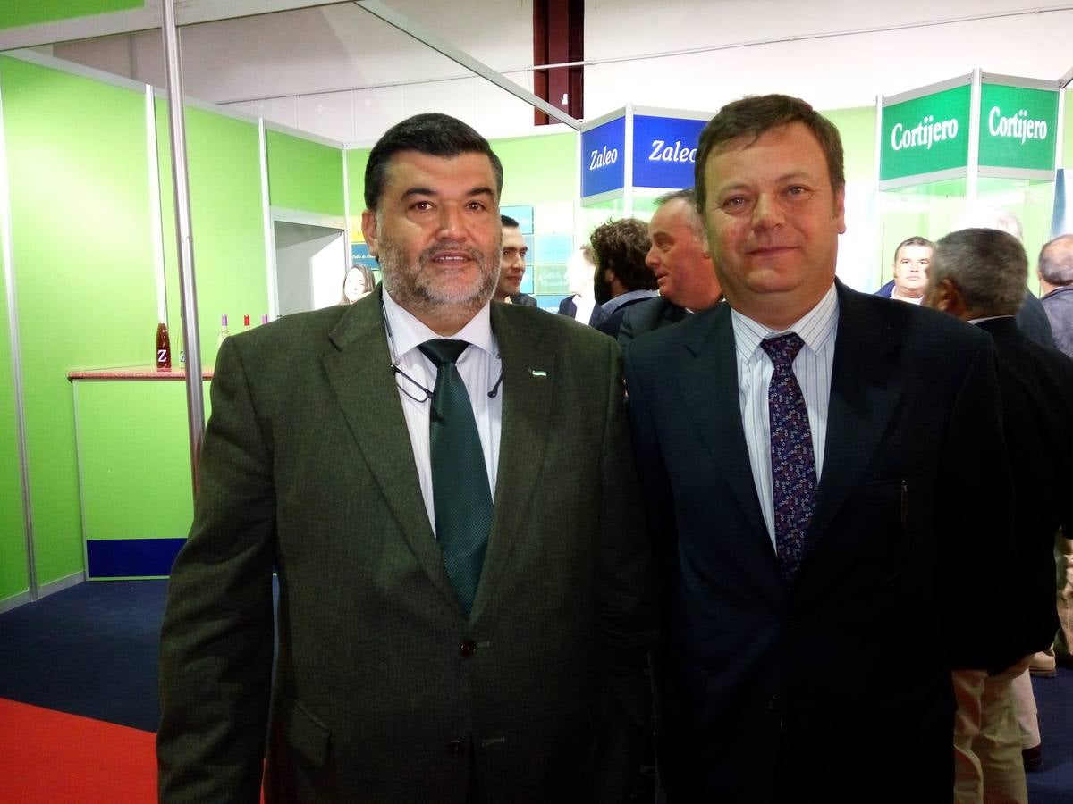 El Alcalde presente en el XVI Salón del Vino y la Aceituna Iberovinac 2015