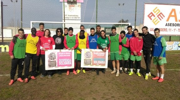 El Cacereño pone un cariz solidario al partido del sábado