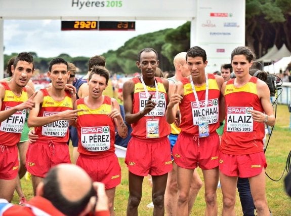 El equipo nacional sub-23, con el talayuelano Benabbou, consigue su primer oro