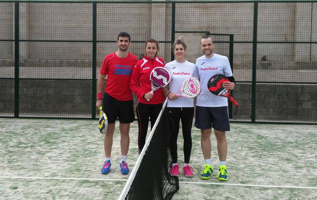 Carmen Castaño y Eduardo Quintero ganan en categoría mixta la V liga de pádel