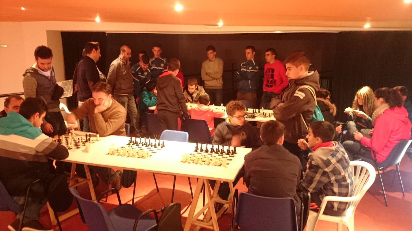 Enrique Salado se proclama ganador del Torneo Intergeneracional de Ajedrez