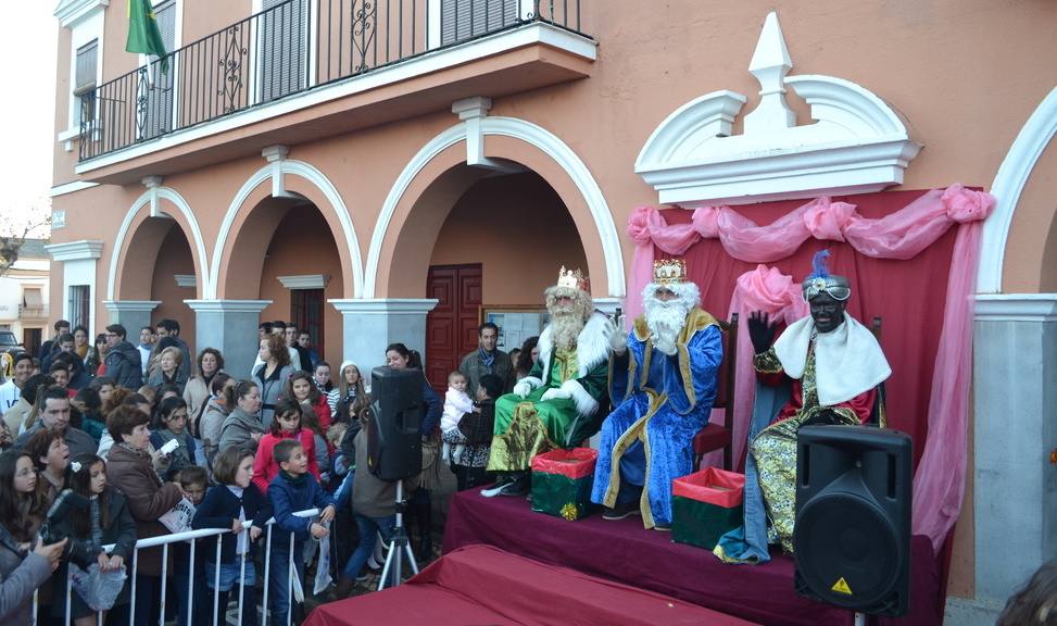 La Cabalgata de los Reyes Magos comenzará a las 17.00h, si el tiempo lo permite