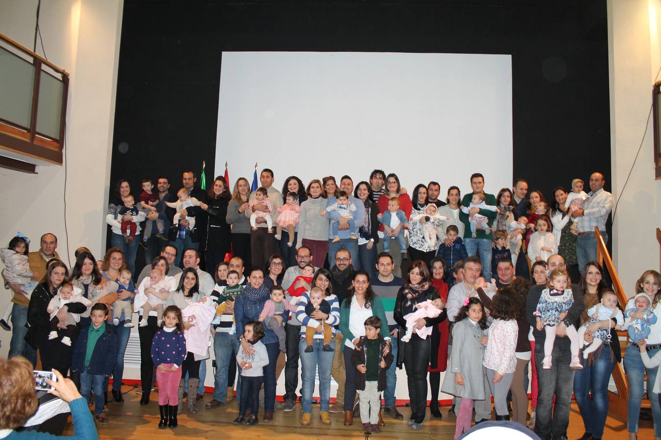 El Ayuntamiento da la bienvenida a los 31 niños nacidos en 2015