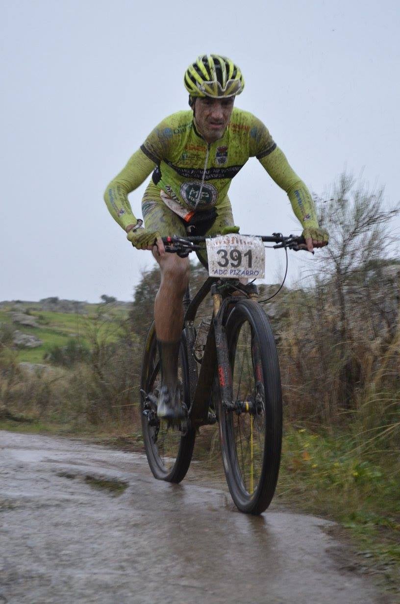 Éxitos de los ciclistas locales en la carrera del pavo en Trujillo