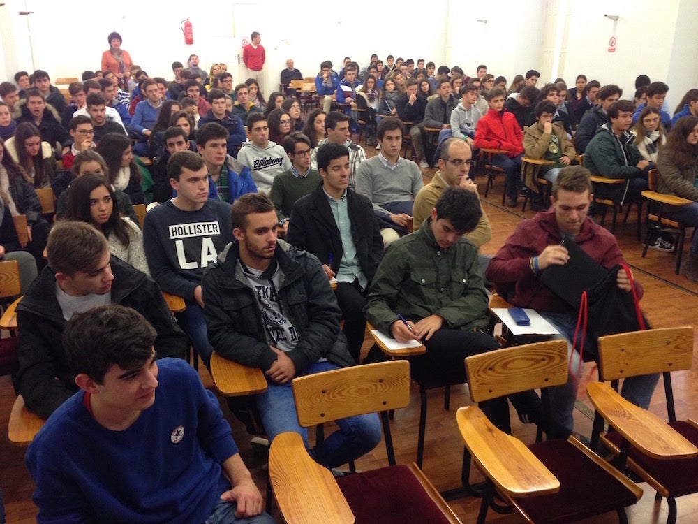 Una docena de universidades españolas asisten a unas jornadas educativas para Bachillerato