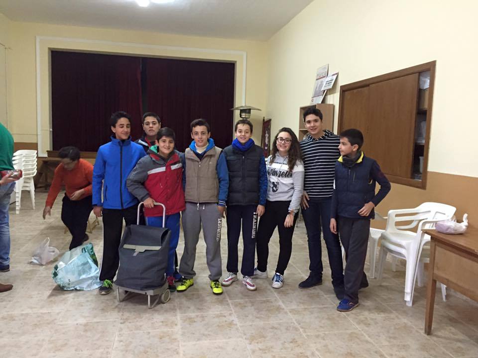 La localidad se volcó aportando alimentos estas Navidades