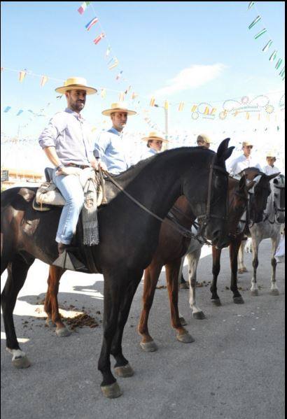 Se procede a la constitución y aprobación de una Comisión de Feria y Fiestas Locales