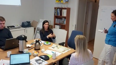 Adecom Lácara viaja a Finlandia para mostrar sus proyectos
