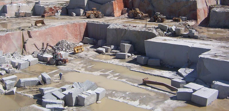 El Ayuntamiento y la Junta estudian poner en marcha la Escuela de Canteros