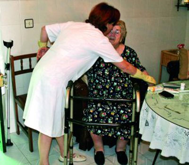 El Consistorio recibe 165 solicitudes de aspirantes en la categoría de auxiliares de ayuda a domicilio